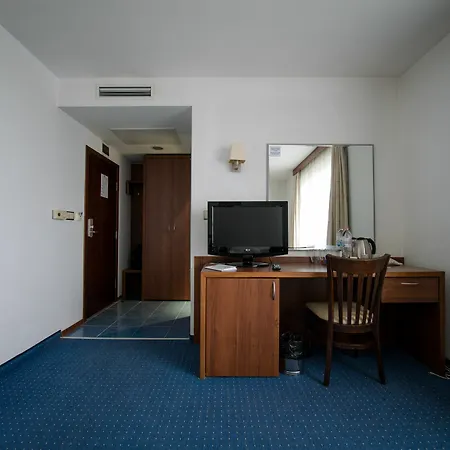 Amiral Hotel 4*